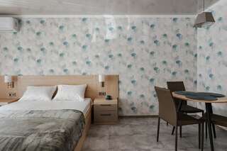 Апарт-отели YUDGI - Home Hotel Черноморск Апартаменты-студио-3